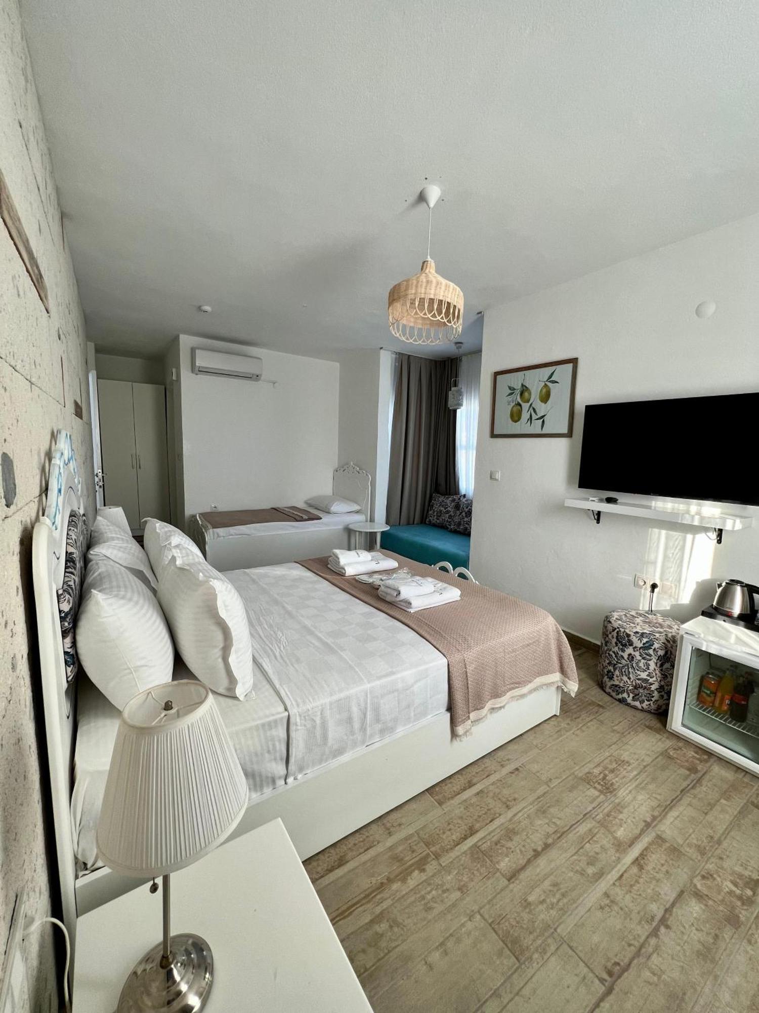 Alacati Limonaia Hotel מראה חיצוני תמונה